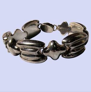 Vintage Modernist Chunky Sterling Silver Textured Puffy Link Bracelet